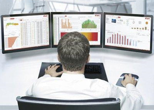 光伏發(fā)電遠程監(jiān)控運維平臺